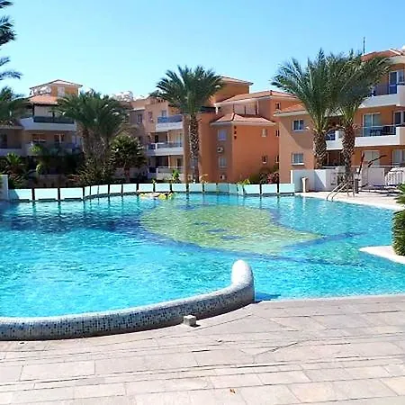 Iris Village Renovated 2br Pool Kato Pafos